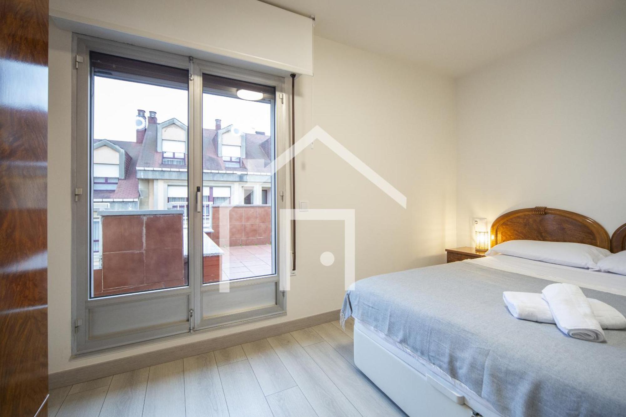 Atico Quintana II - Con Terraza, En El Centro Con Wifi Y Garaje Oviedo Exterior foto