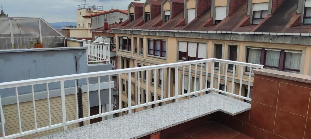 Atico Quintana II - Con Terraza, En El Centro Con Wifi Y Garaje Oviedo Exterior foto